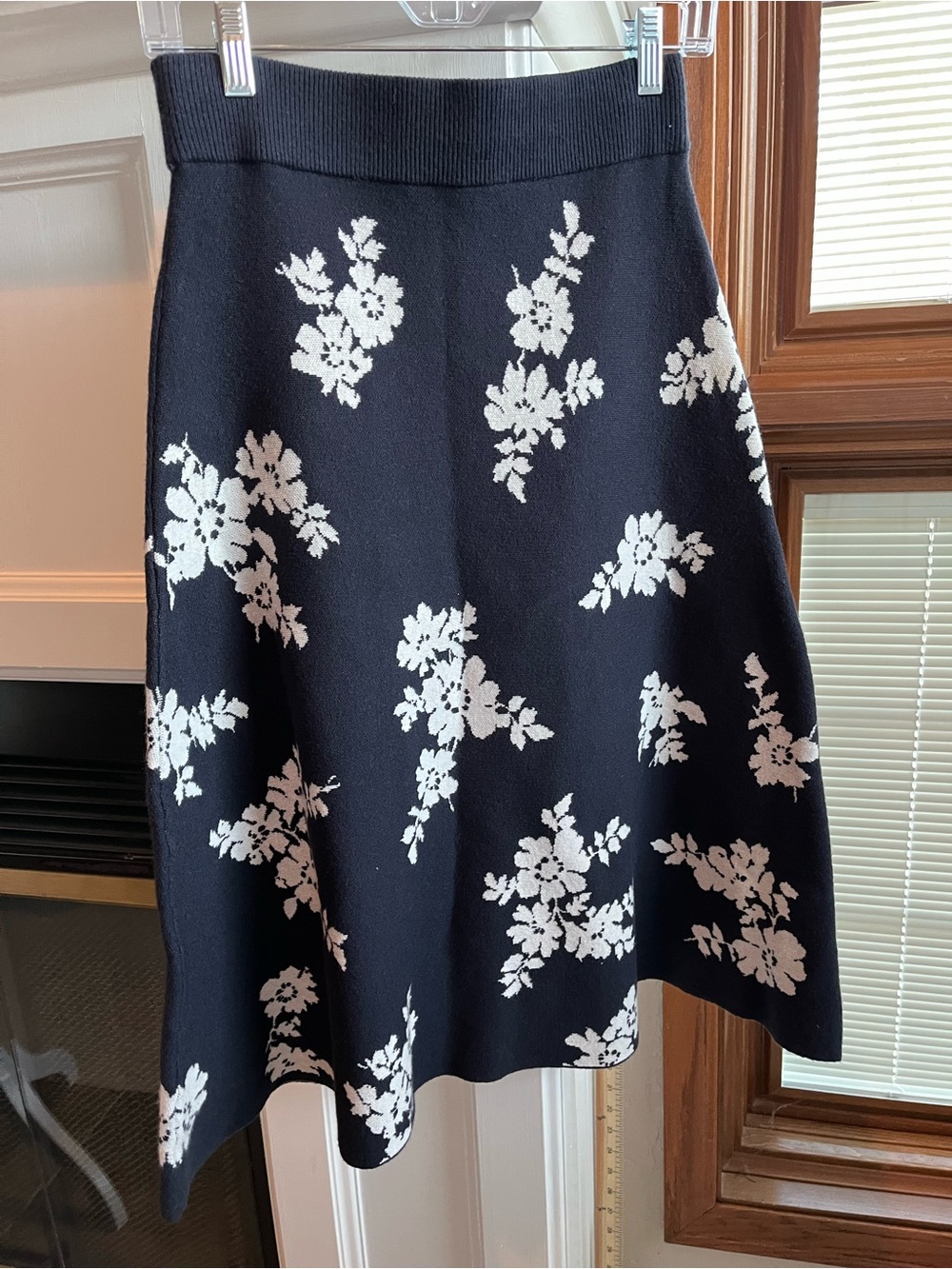 Ann Taylor Floral Jacquard Midi Skirt in Night Sky with White Floral Motif